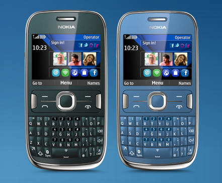 Chat, FB, Tweet with the Nokia Asha 302
